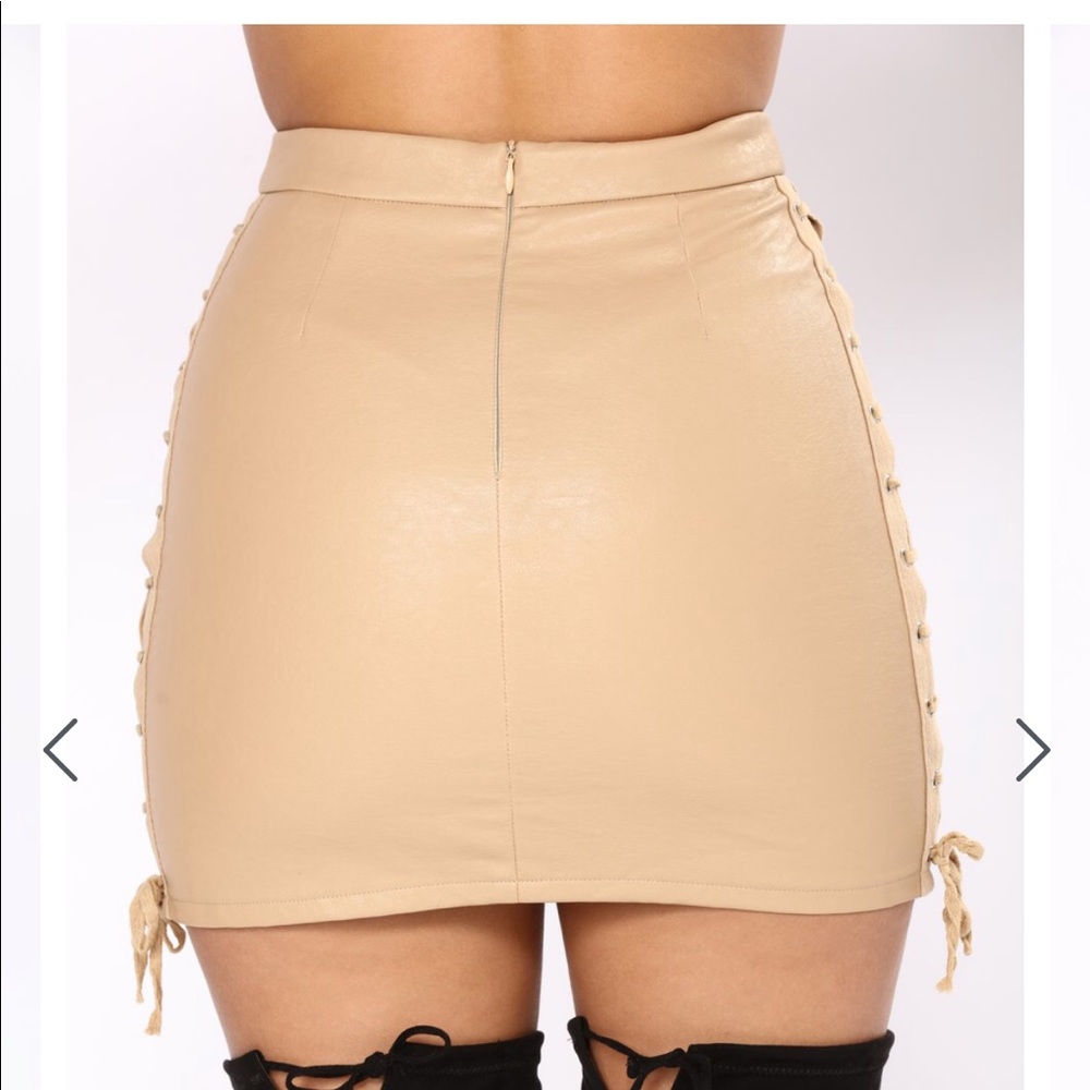 Fashion Nova Skirt - Picture 4 of 8
